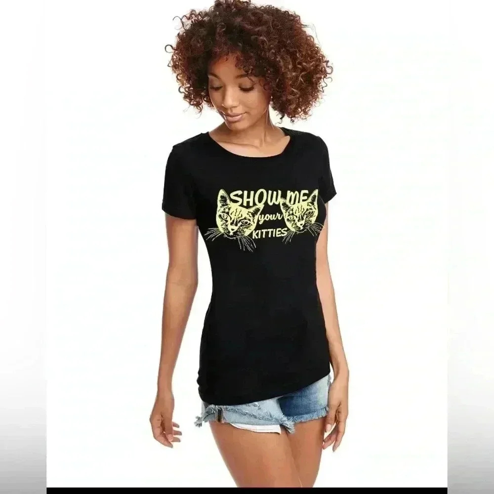NWT screen printed novelty Show me your kitties black women’s tee all sizes - Picture 3 of 6